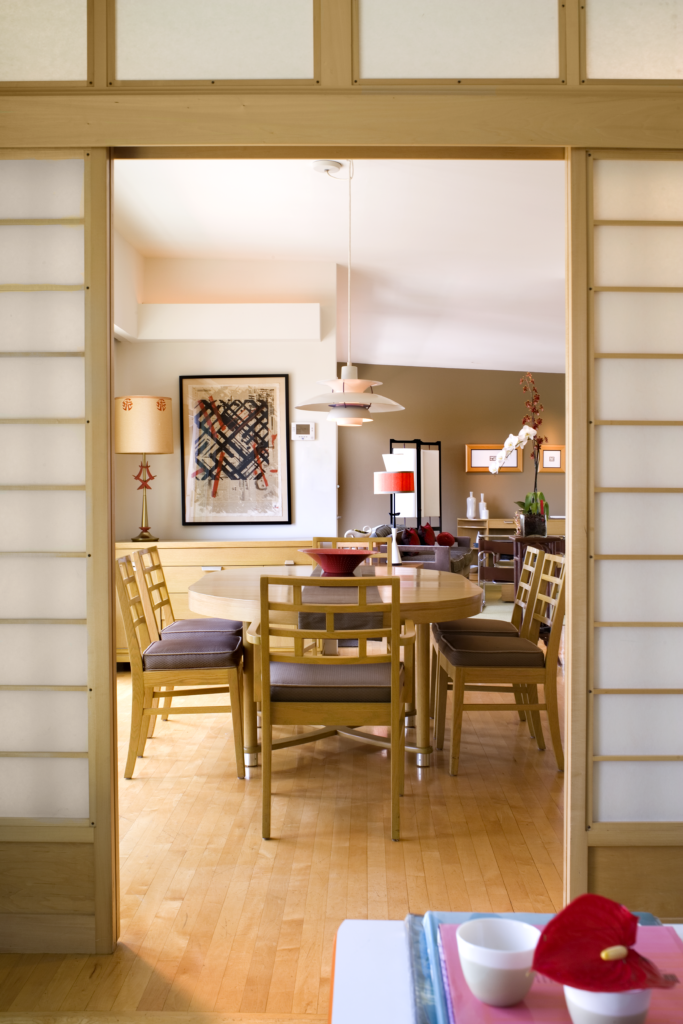 Dining table with overhead lamp